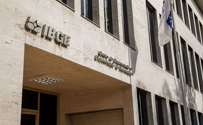 IBGE adia para 2026 divulgação de últimos dados do Censo de 2022