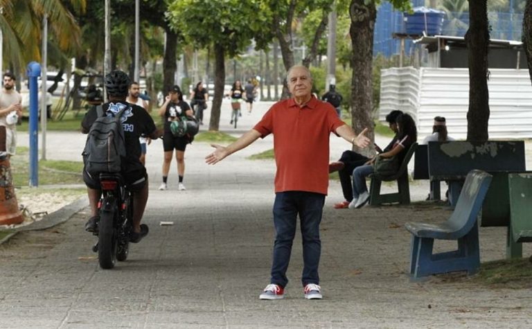 Idosos deixam de caminhar com medo de bicicletas elétricas na Grande Vitória