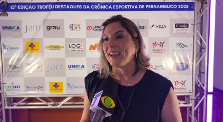 Jornalista da Tv Tribuna, Georgia Kyrillos é homenageada em premiação