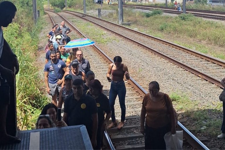 Linha Centro do Metrô do Recife segue fechada sem previsão de retorno nesta sexta