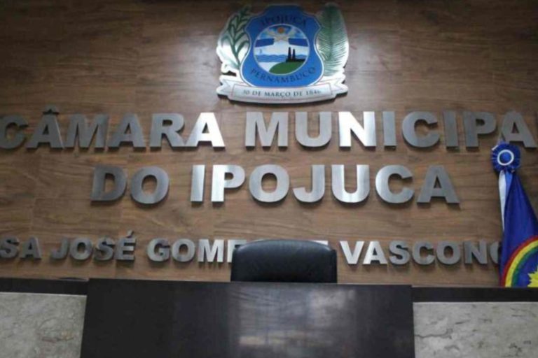 Ministério Público e polícias cumprem mandados contra corrupção em Ipojuca