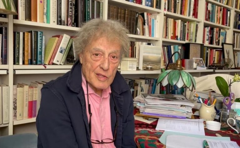Morre Tom Stoppard, vencedor de um Oscar e 5 prêmios Tony, aos 88 anos