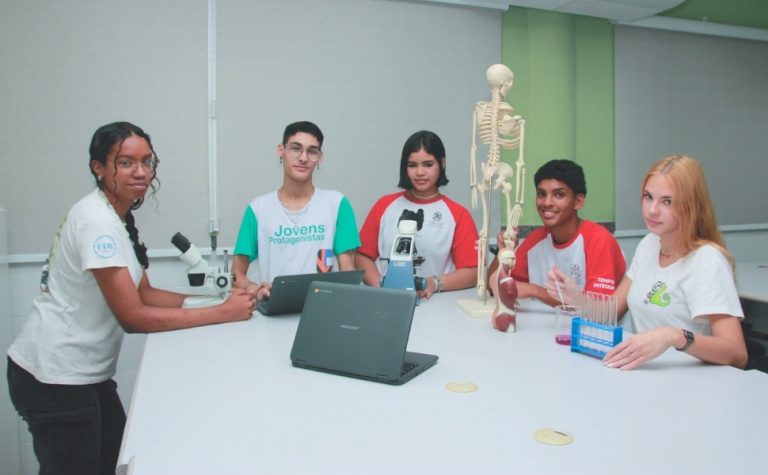 Novo Ensino Médio: mais tempo de aulas e reforço em tecnologia