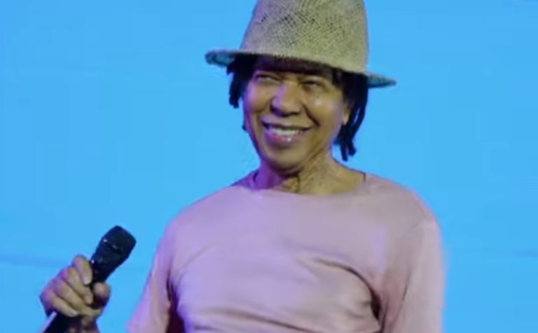 “Nunca vou ser decifrado e isso é muito bom”; Djavan fala sobre novo disco