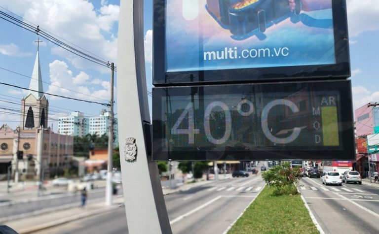 Ondas de calor podem dobrar mortes de crianças, diz estudo