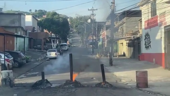 Polícia prende ‘Mentor de Barricadas’ em operação contra estrutura financeira do CV