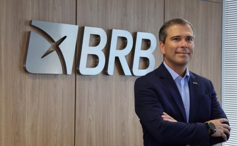 Presidente do BRB é afastado do cargo em investigação sobre Banco Master