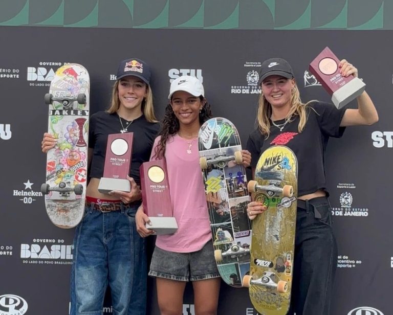Rayssa Leal resolve na 1ª volta e é pentacampeã do STU Rio de skate street