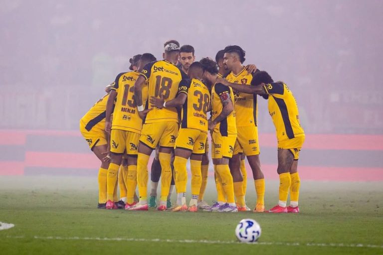 Sport perde para o Flamengo e rebaixamento para a Série B se aproxima