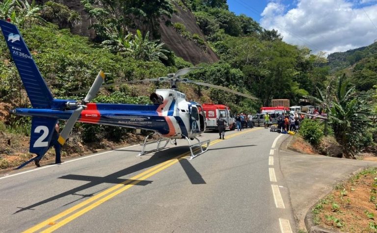 Uma pessoa morre e outras sete ficam feridas em acidente na Região Serrana