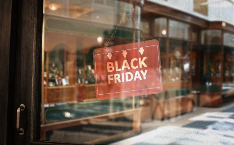 Veja orientações para evitar golpes e outros problemas na Black Friday
