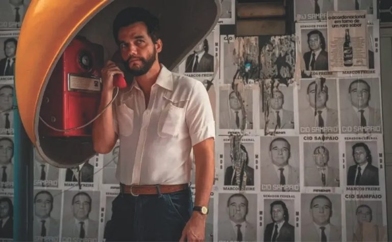 Wagner Moura recebe mais um prêmio por ‘O Agente Secreto’ nos EUA
