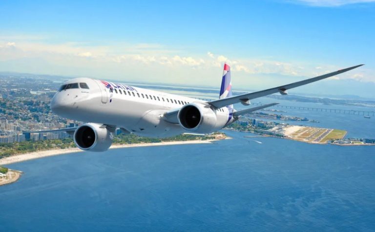 “Banheiro premium” em avião vira alvo de Procon