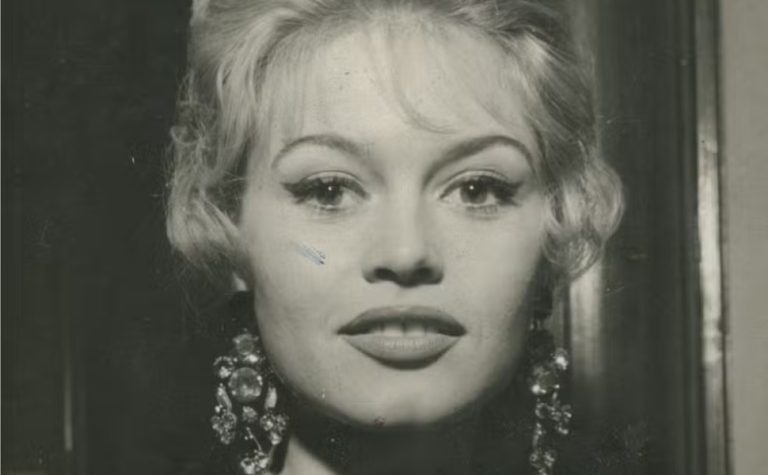 Brigitte Bardot, ícone do cinema francês, morre aos 91 anos