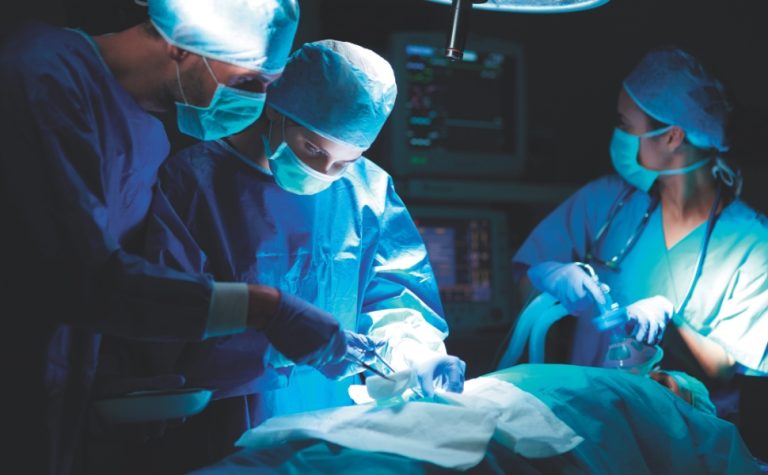 Cirurgias liberadas em hospitais particulares para reduzir fila do SUS