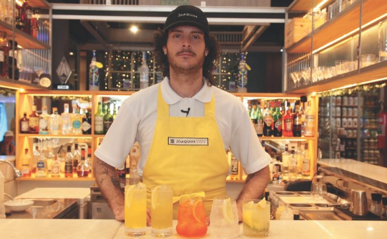 Como fazer drinques com e sem álcool para a noite da virada