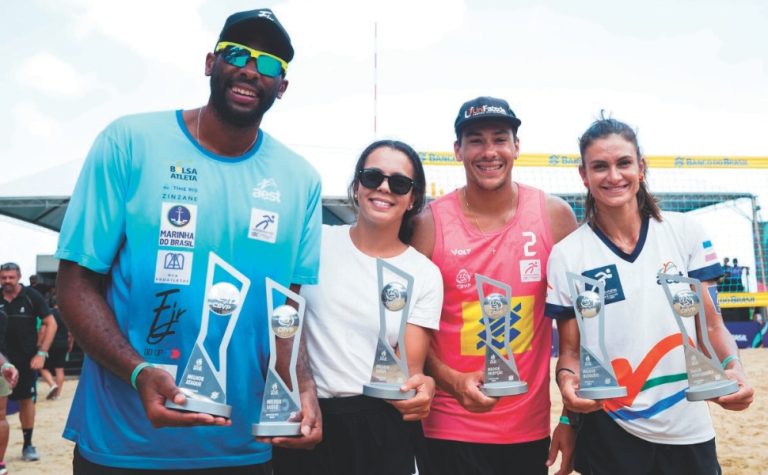Duplas do Clube Aest no Circuito de Vôlei de Praia vão ao pódio