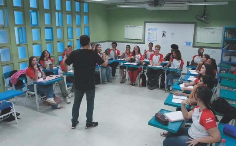 Espírito Santo vai ter concursos, mais escolas e hospitais em 2026