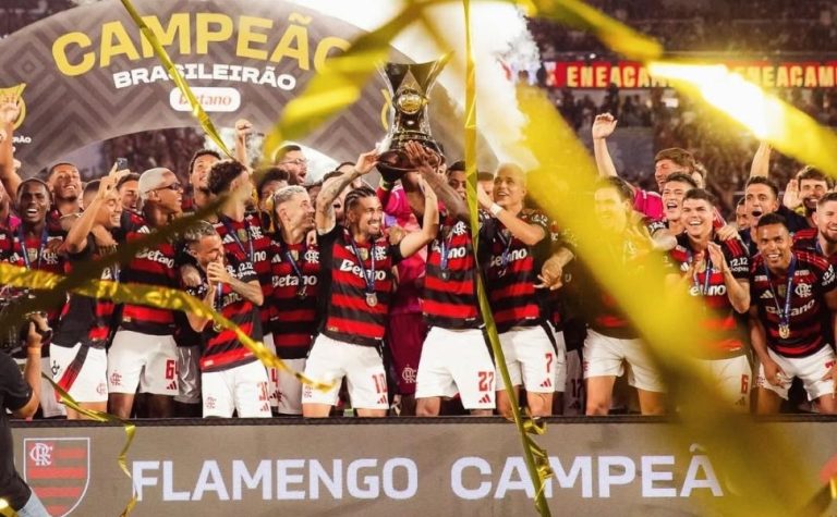 Flamengo mira tirar posto do Palmeiras de ‘maior campeão do Brasil’