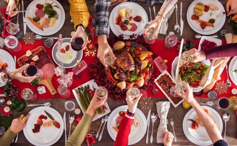 Ganho de peso no Natal pode chegar a 1 kg e tem efeito cumulativo, apontam estudos