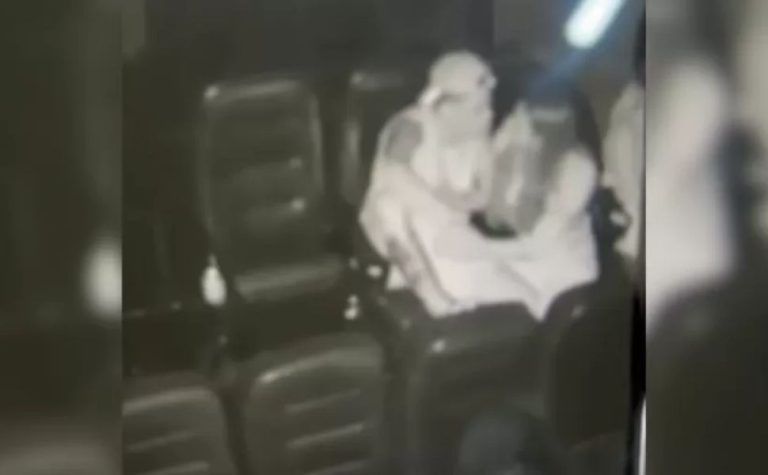 Grávida é agredida pelo companheiro em cinema após receber ligação em MG