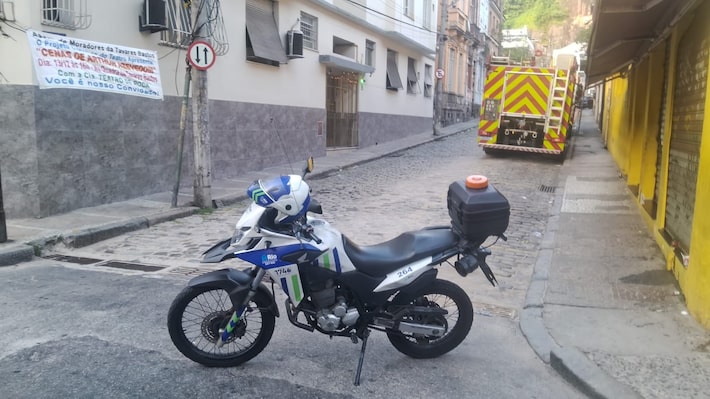 Imóvel desaba e deixa ao menos 16 feridos na zona sul do Rio de Janeiro
