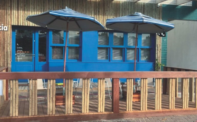 Iriri ganha livraria de praia