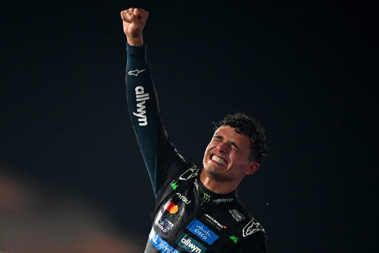 Lando Norris faz prova segura e conquista seu primeiro título na Fórmula 1