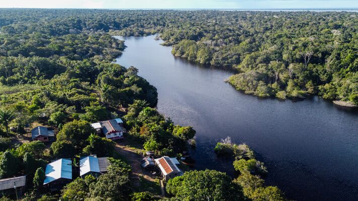 Lula sanciona lei que cria licença ambiental especial proposta por Alcolumbre