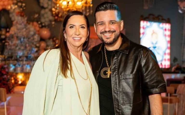 Mãe de Virginia Fonseca anuncia término do namoro com sanfoneiro