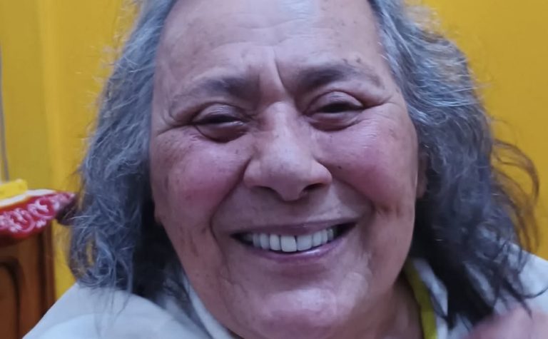 Morre Teuda Bara, uma das fundadoras do Grupo Galpão, aos 84 anos
