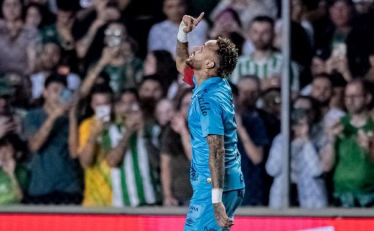 Neymar marca 3 gols, Santos vence o Juventude e ganha fôlego na briga contra o Z4