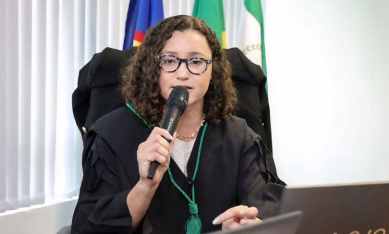 O que sustenta uma vida? A trajetória de Débora mostra que o Estado pode ser mais