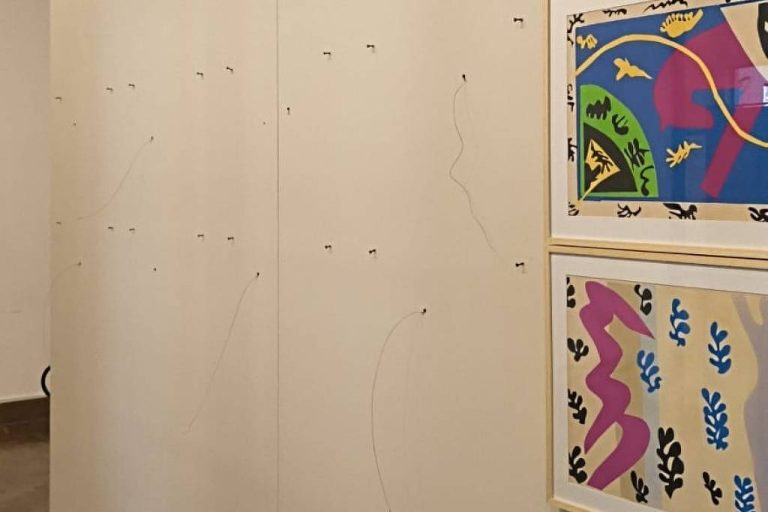 Obras de Portinari e Matisse são roubadas de biblioteca em SP por homens armados