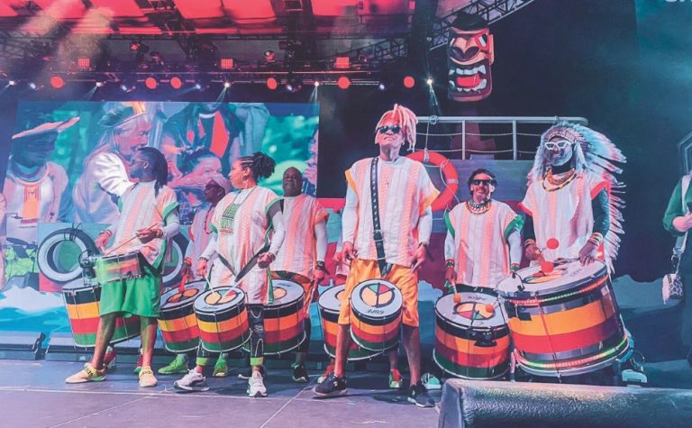 Olodum e mais de 30 shows gratuitos no verão