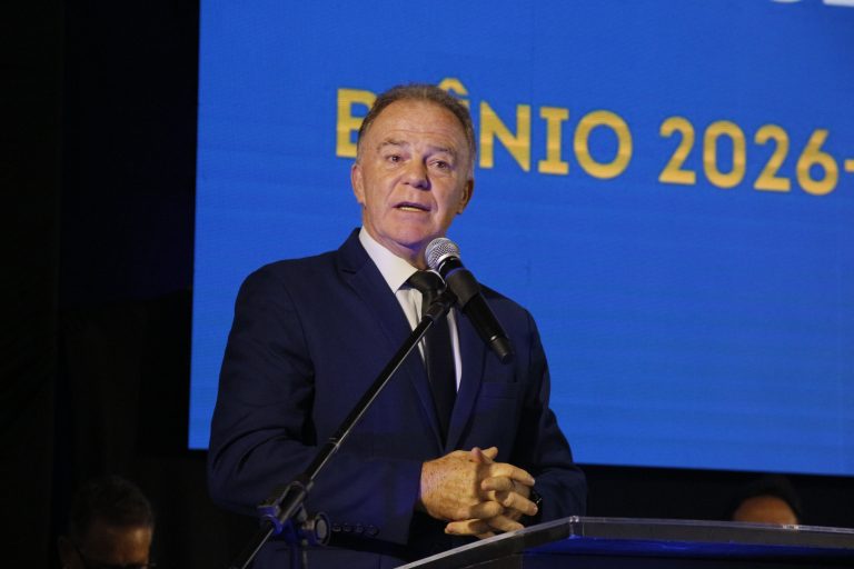 “Precisamos de gente humilde”, afirma Casagrande