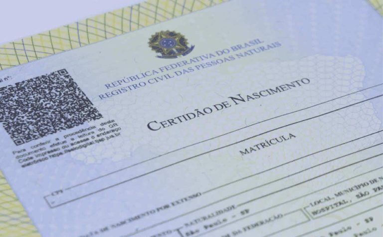 Quais os nomes mais escolhidos para registrar filhos? Veja o ranking de 2025