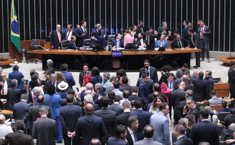 Saiba como votaram os deputados federais de PE no PL da Dosimetria