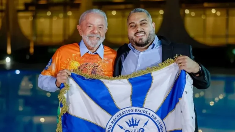 Sambas do Rio homenageiam até Lula e não arrebatam