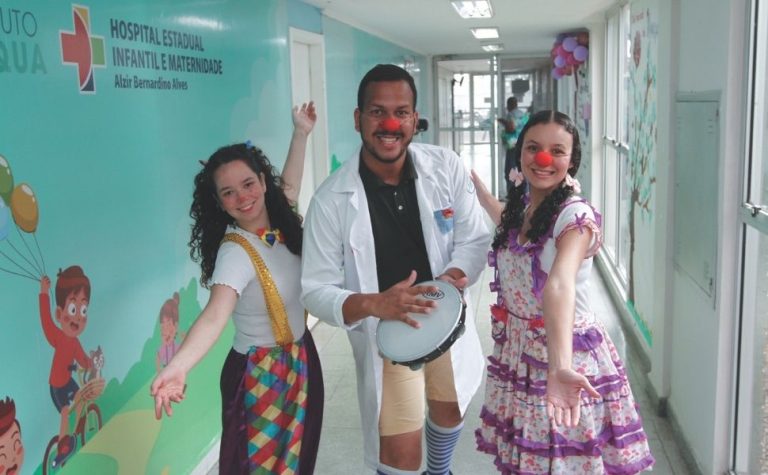 Solidariedade: jovens trocam o tempo livre por trabalho voluntário