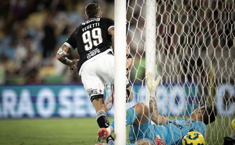 Vasco vence Fluminense de virada na primeira partida da semifinal da Copa do Brasil