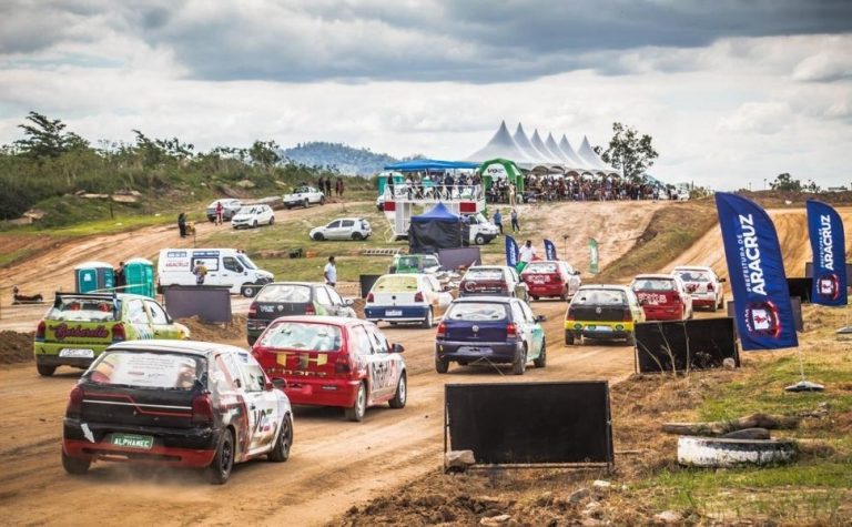 Velocidade na Terra em evento automobilístico em Aracruz neste domingo