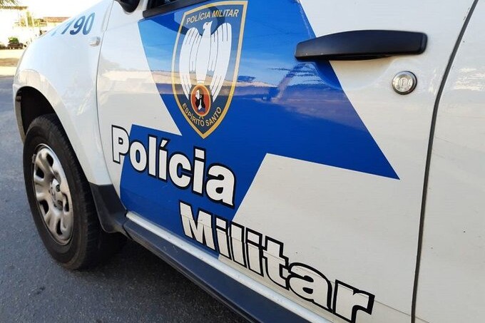 Homem é preso após sequestrar jovem e ameçar irmão da vítima no Sul do ES