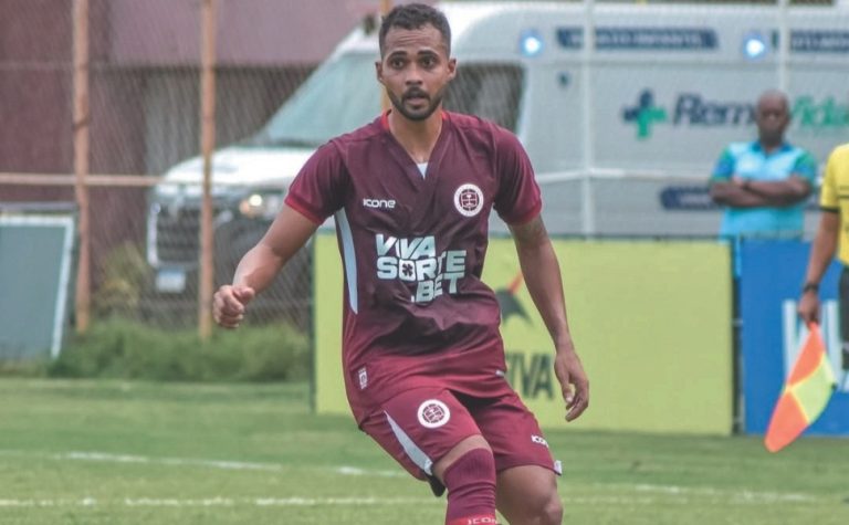 Alex Galo vê Desportiva focada para 2026