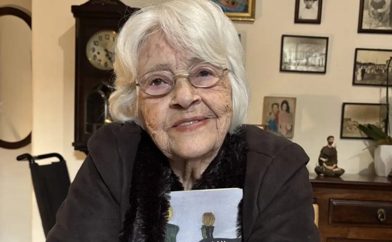 Após queda e fraturas, escritora Adélia Prado tem melhora de saúde