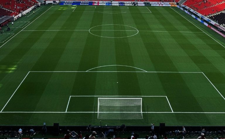 Brasileirão bate recorde e deve ter mais de 100 jogos em gramado sintético
