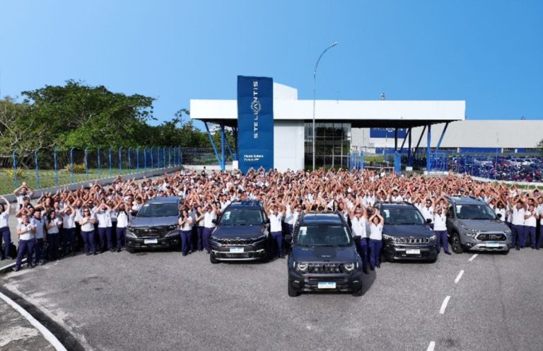 Com ciclo de R$ 13 bilhões em curso, Stellantis anuncia lançamentos em Goiana
