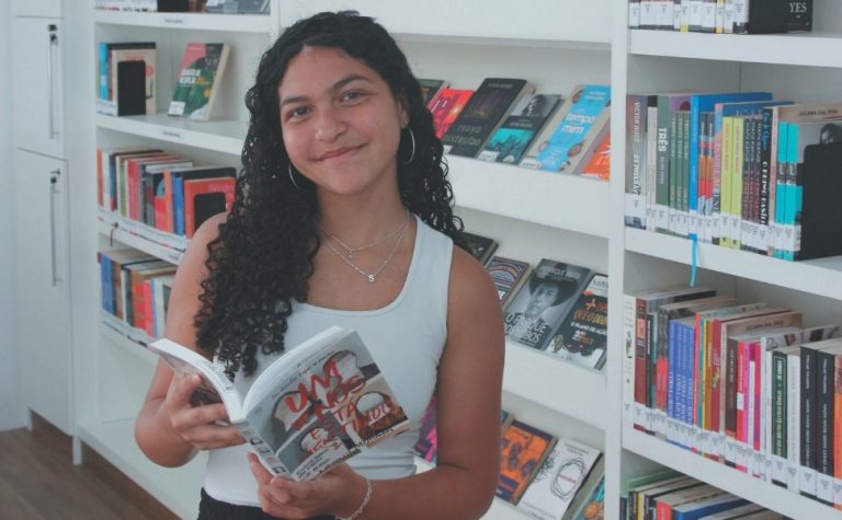 Crescimento no hábito da leitura impulsiona recorde na Biblioteca Transcol