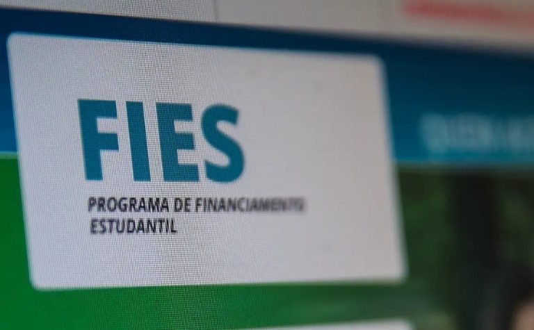 Fies: prazo para complementar inscrições postergadas começa hoje