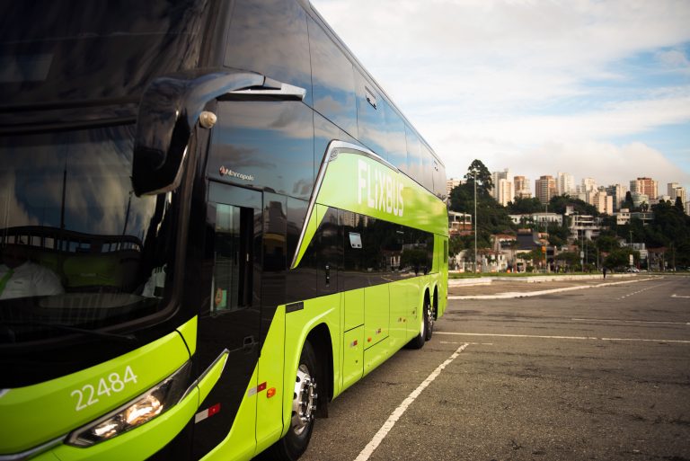 FlixBus lança rotas Rio-Cariacica-Salvador com passagens a partir de R$ 49,99